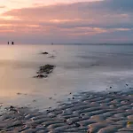 Апартаменты Bude 14 *